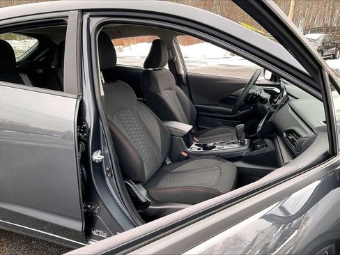 Used 2024 Subaru Impreza 2.0i Sport image 11