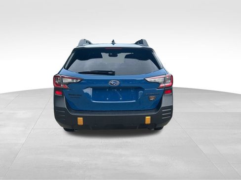 Used 2025 Subaru Outback Wilderness AWD/4WD image 4