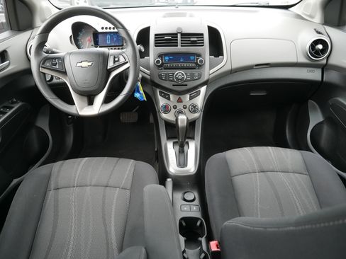 Used 2013 Chevrolet Sonic LT FWD image 10