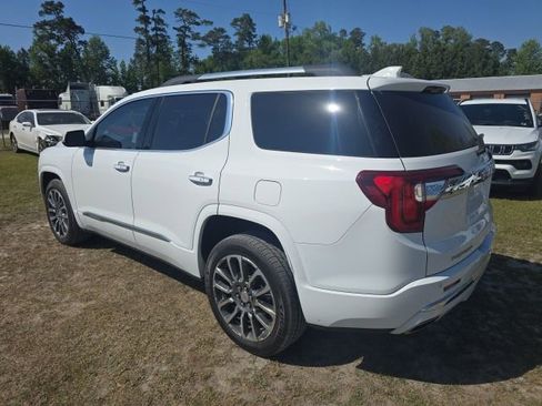 Used 2023 GMC Acadia Denali AWD/4WD image 5