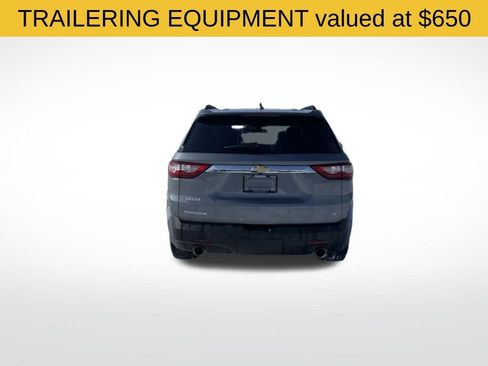 Used 2021 Chevrolet Traverse LT image 4