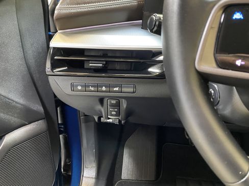 Used 2025 Nissan Murano Platinum w/ Cargo Package image 37