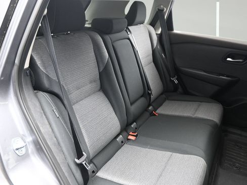 Certified 2022 Nissan Rogue SV AWD/4WD image 13