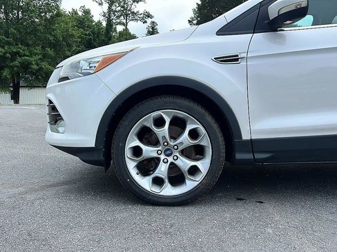 Used 2013 Ford Escape Titanium AWD/4WD image 21