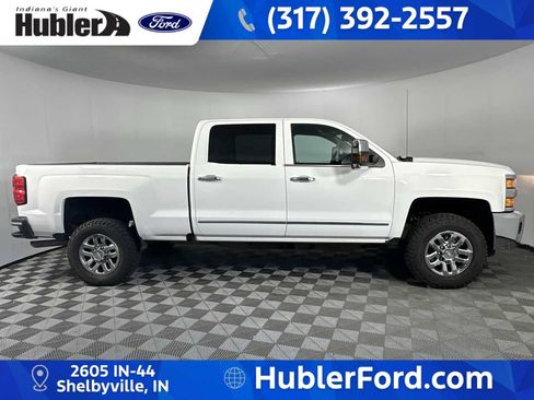 Used 2019 Chevrolet Silverado 2500 LTZ AWD/4WD image 9