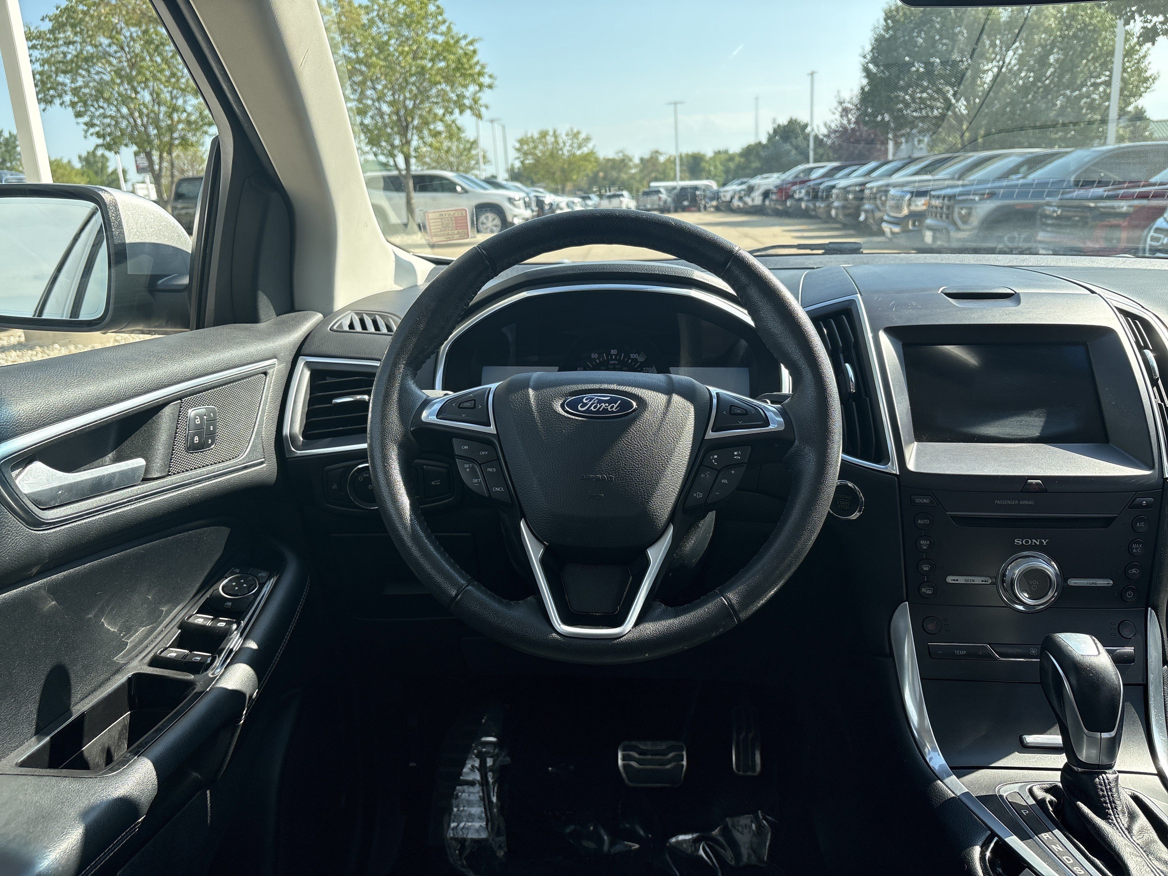 Used 2017 Ford Edge Sport w/ Technology Package AWD/4WD image 16
