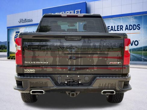 Used 2025 Chevrolet Silverado 1500 RST w/ Z71 Off-Road Package AWD/4WD image 6