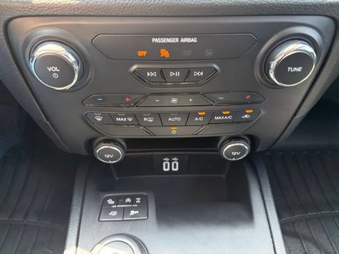 Used 2020 Ford Ranger XLT w/ FX4 Off-Road Package AWD/4WD image 27