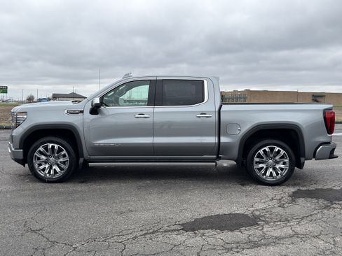 New 2026 GMC Sierra 1500 Denali AWD/4WD image 8