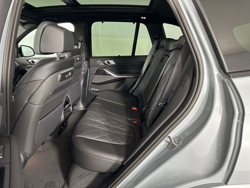 New 2026 BMW X5 xDrive50e w/ Executive Package image 19