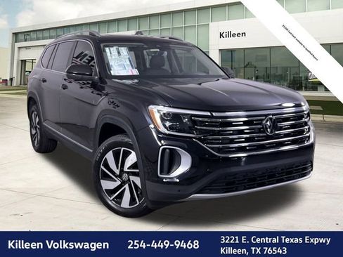 New 2025 Volkswagen Atlas SEL image 1
