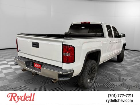Used 2016 GMC Sierra 1500 SLE w/ SLE Value Package AWD/4WD image 3