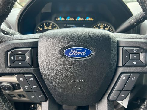 Used 2015 Ford F150 XLT w/ Equipment Group 302A Luxury image 20