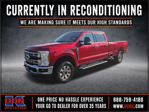 Used 2024 Ford F250 XLT w/ FX4 Off-Road Package AWD/4WD image 3