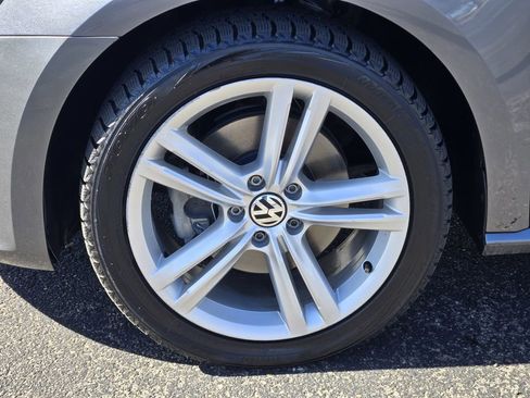 Used 2014 Volkswagen Passat TDI SEL Premium FWD image 5