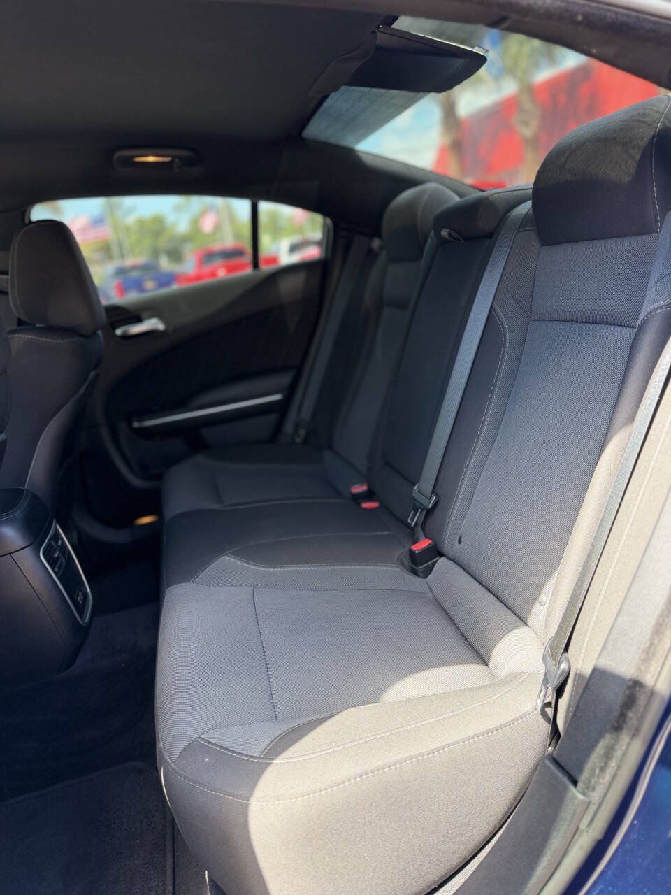 Used 2015 Dodge Charger SXT RWD image 23