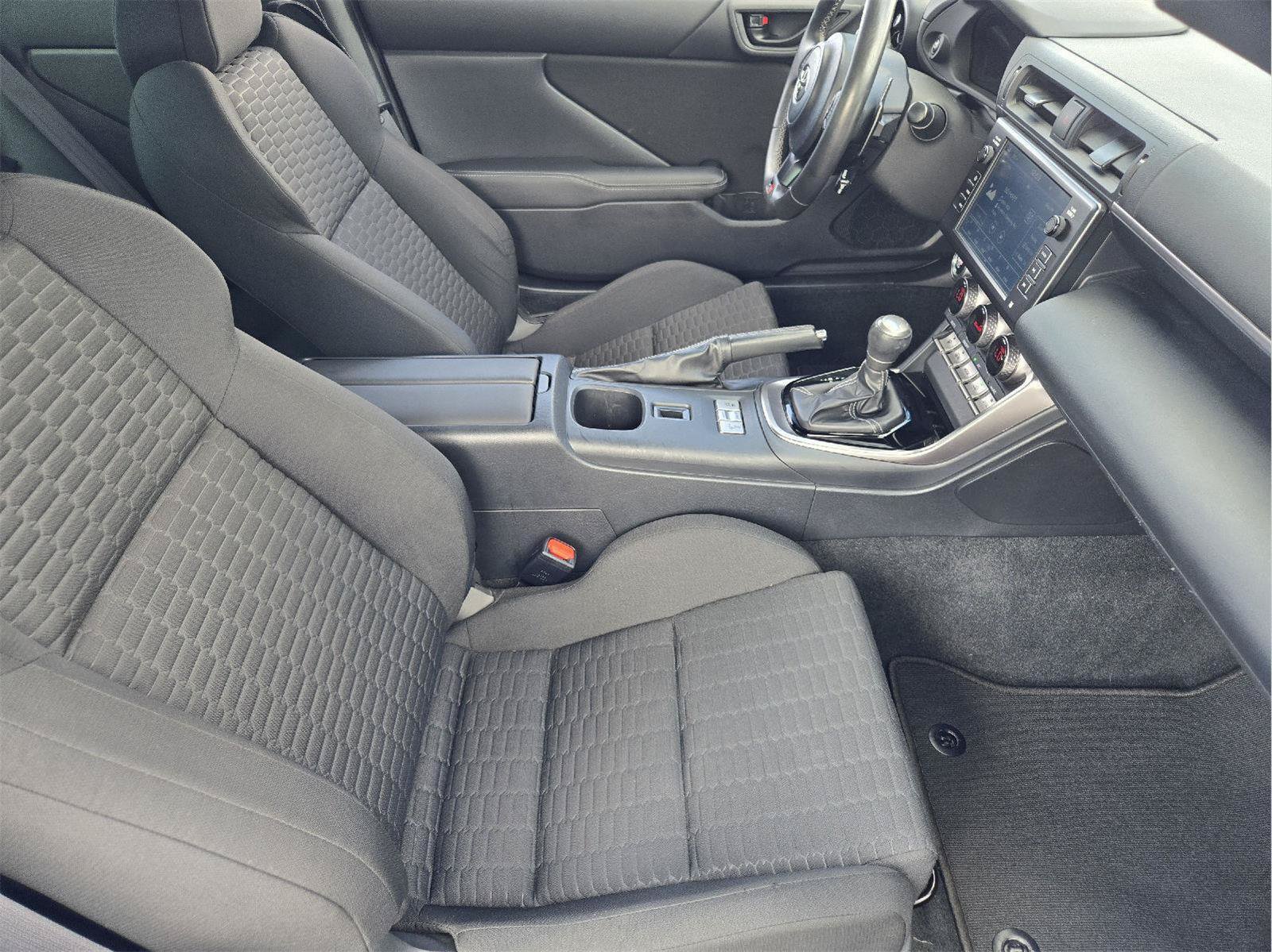 Used 2024 Toyota GR86 RWD image 13