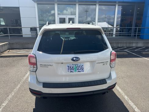 Used 2018 Subaru Forester 2.0XT Touring AWD/4WD image 2