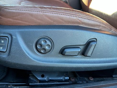 Used 2010 Audi A5 2.0T Premium Plus w/ Premium Plus Pkg image 15