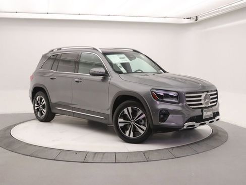 New 2026 Mercedes-Benz GLB 250 image 16