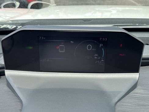 New 2026 Toyota C-HR AWD/4WD image 13