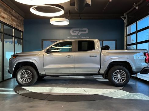 Used 2024 Chevrolet Colorado LT w/ LT Convenience Package II AWD/4WD image 6
