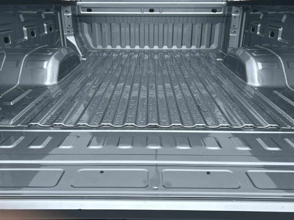 New 2026 Chevrolet Silverado 2500 Custom w/ Custom Value Package AWD/4WD image 10