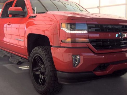 Used 2016 Chevrolet Silverado 1500 LT w/ All Star Edition AWD/4WD image 4