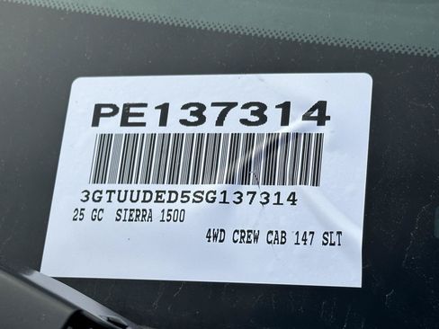Used 2025 GMC Sierra 1500 SLT AWD/4WD image 15
