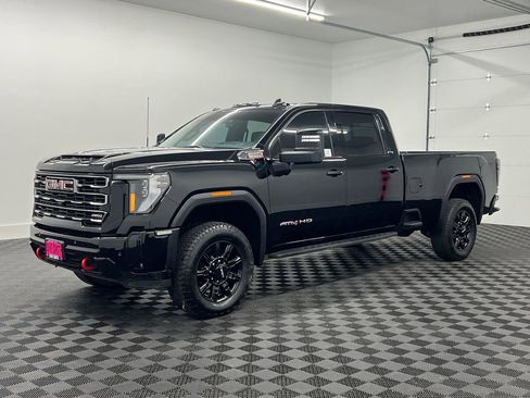 Used 2025 GMC Sierra 3500 AT4 w/ AT4 Premium Plus Package image 1