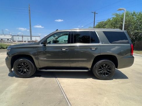 Used 2019 Chevrolet Tahoe LT w/ Luxury Package RWD image 2