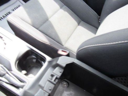 Used 2018 Toyota RAV4 XLE w/ Plus Extra Value Package AWD/4WD image 34