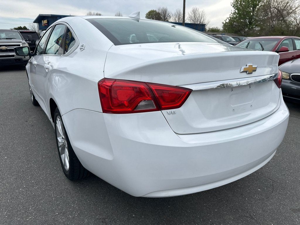 Used 2015 Chevrolet Impala LT FWD image 3