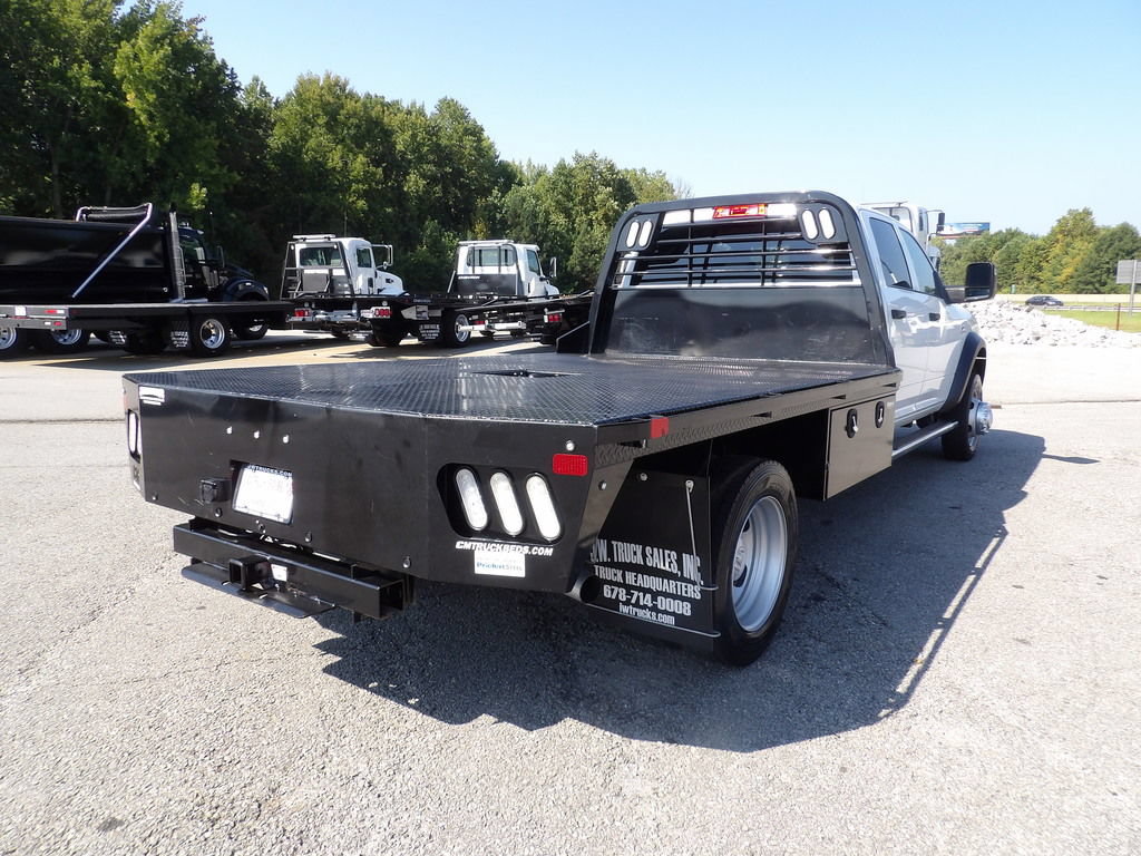 Used 2024 RAM 5500 4x4 Crew Cab image 7