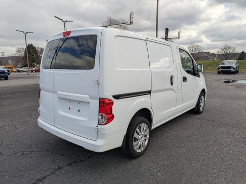 Used 2017 Nissan NV200 SV w/ Back Door Glass Package image 7