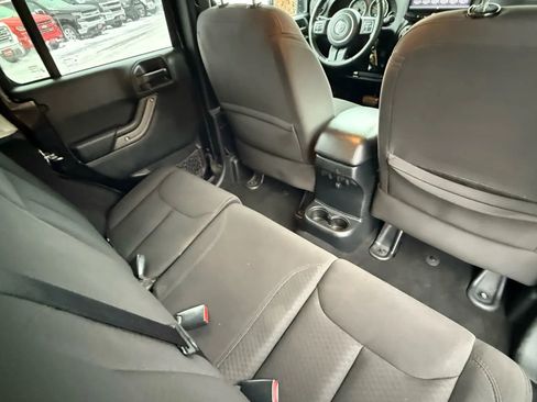 Used 2016 Jeep Wrangler Unlimited Sport w/ Quick Order Package 24S image 34