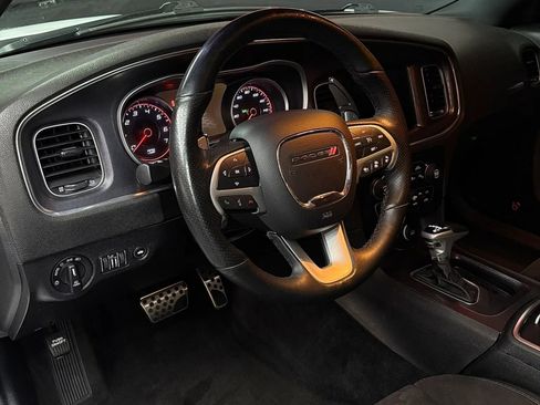 Used 2016 Dodge Charger R/T image 7