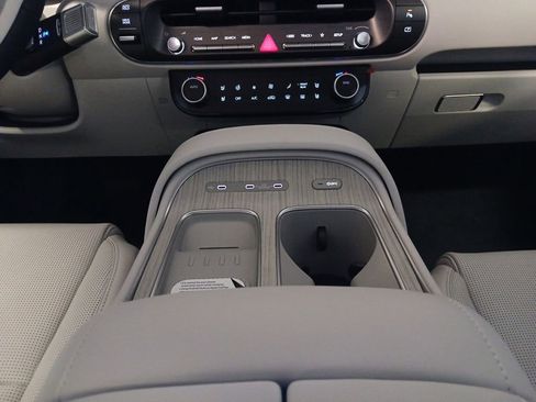 New 2026 Hyundai Palisade Calligraphy FWD image 11