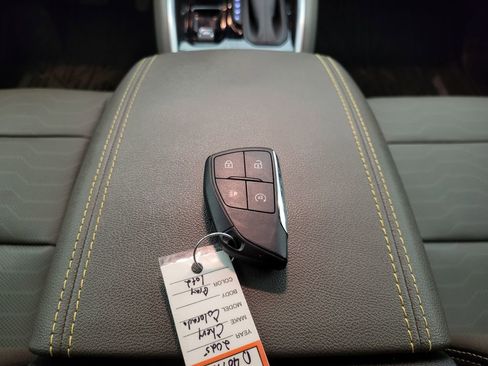 Certified 2025 Chevrolet Colorado ZR2 w/ Technology Package image 44