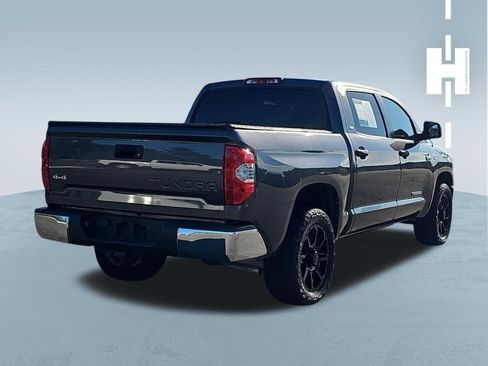 Used 2019 Toyota Tundra SR5 AWD/4WD image 4