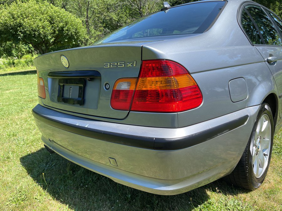 Used 2005 BMW 325xi Sedan AWD/4WD image 21