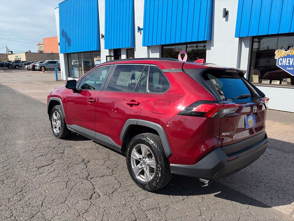 Used 2022 Toyota RAV4 XLE w/ Convenience Package AWD/4WD image 8