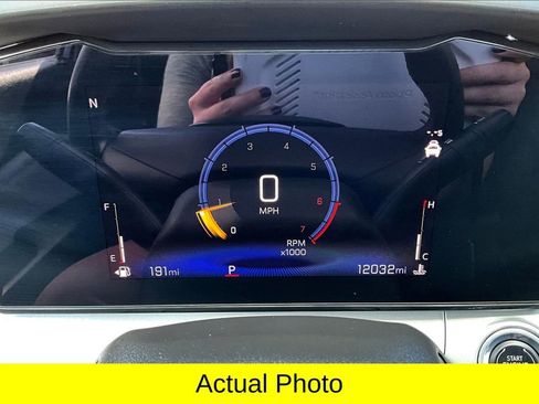 Used 2024 Chevrolet Trax LT w/ Driver Confidence Package image 22