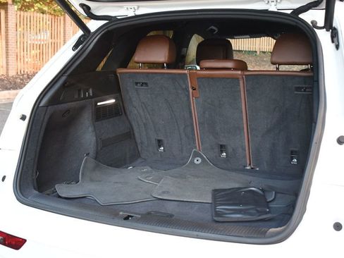 Used 2019 Audi Q5 2.0T Premium image 9