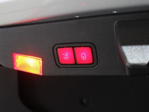 Used 2020 Mercedes-Benz SL 450 image 65