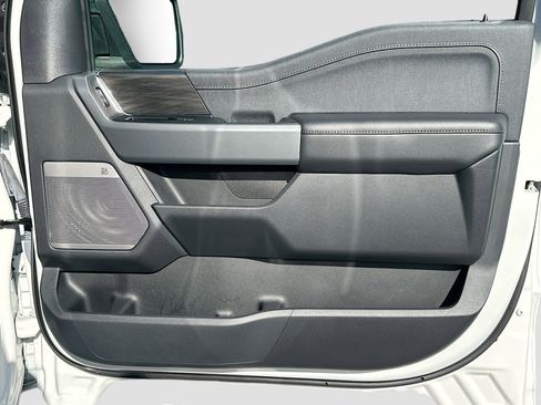 Used 2024 Ford F150 Lariat w/ FX4 Off-Road Package image 35