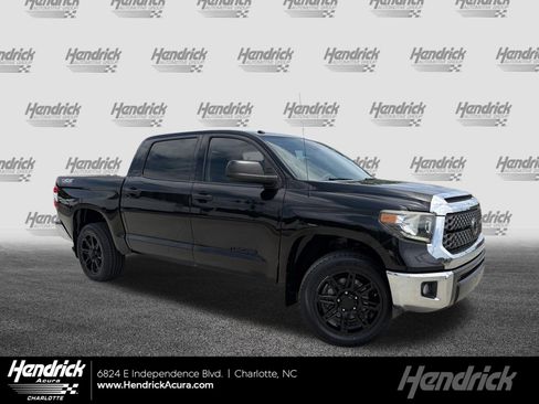Used 2019 Toyota Tundra SR5 w/ SR5 Upgrade Package AWD/4WD image 1