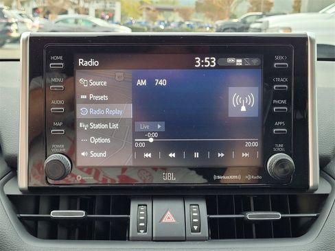 Used 2021 Toyota RAV4 Limited image 16