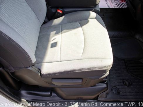Used 2024 RAM 5500 4x4 Regular Cab image 40