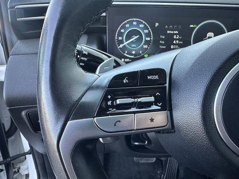 Used 2022 Hyundai Tucson Limited AWD/4WD image 16